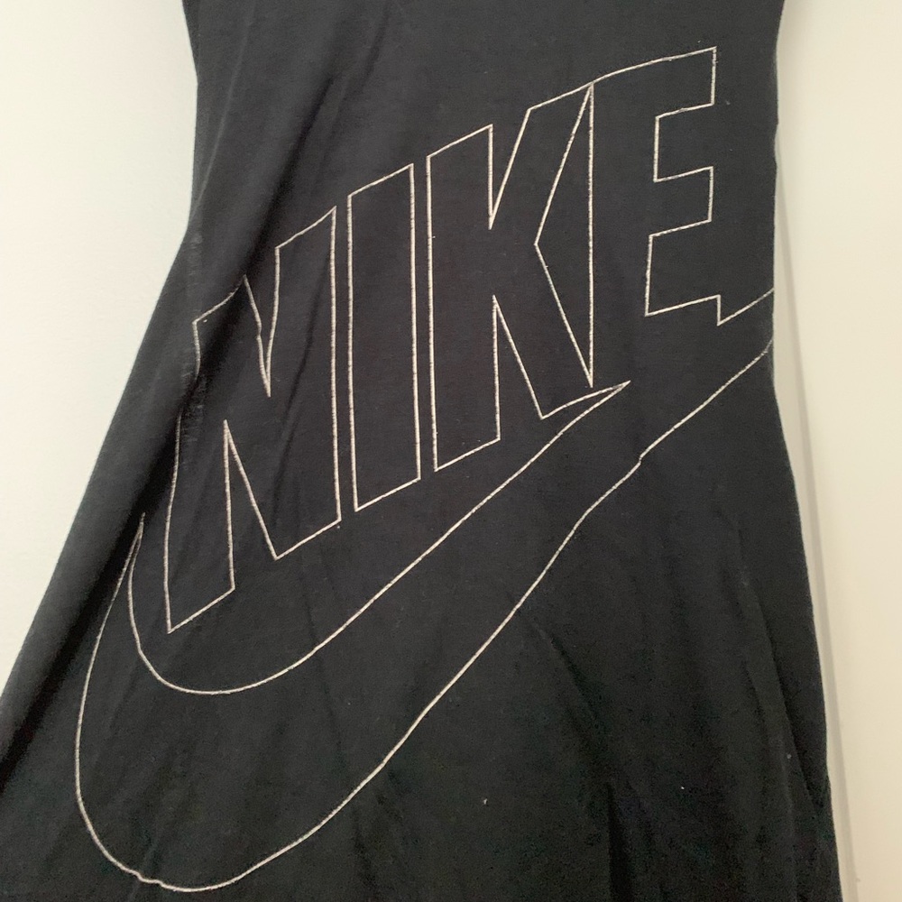 NIKE sleeveless tank top